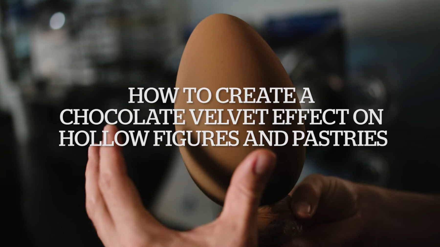 Spraying Chocolate Moulds - How to create Chocolate Velvet