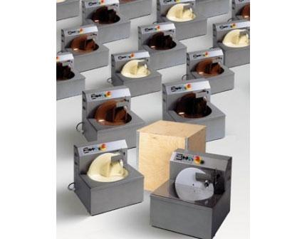 15 kg Chocolate Moulding Machine