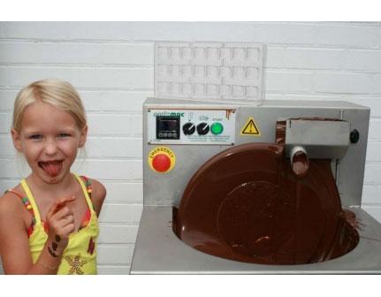 Machine de moulage de chocolat de 15 kg
