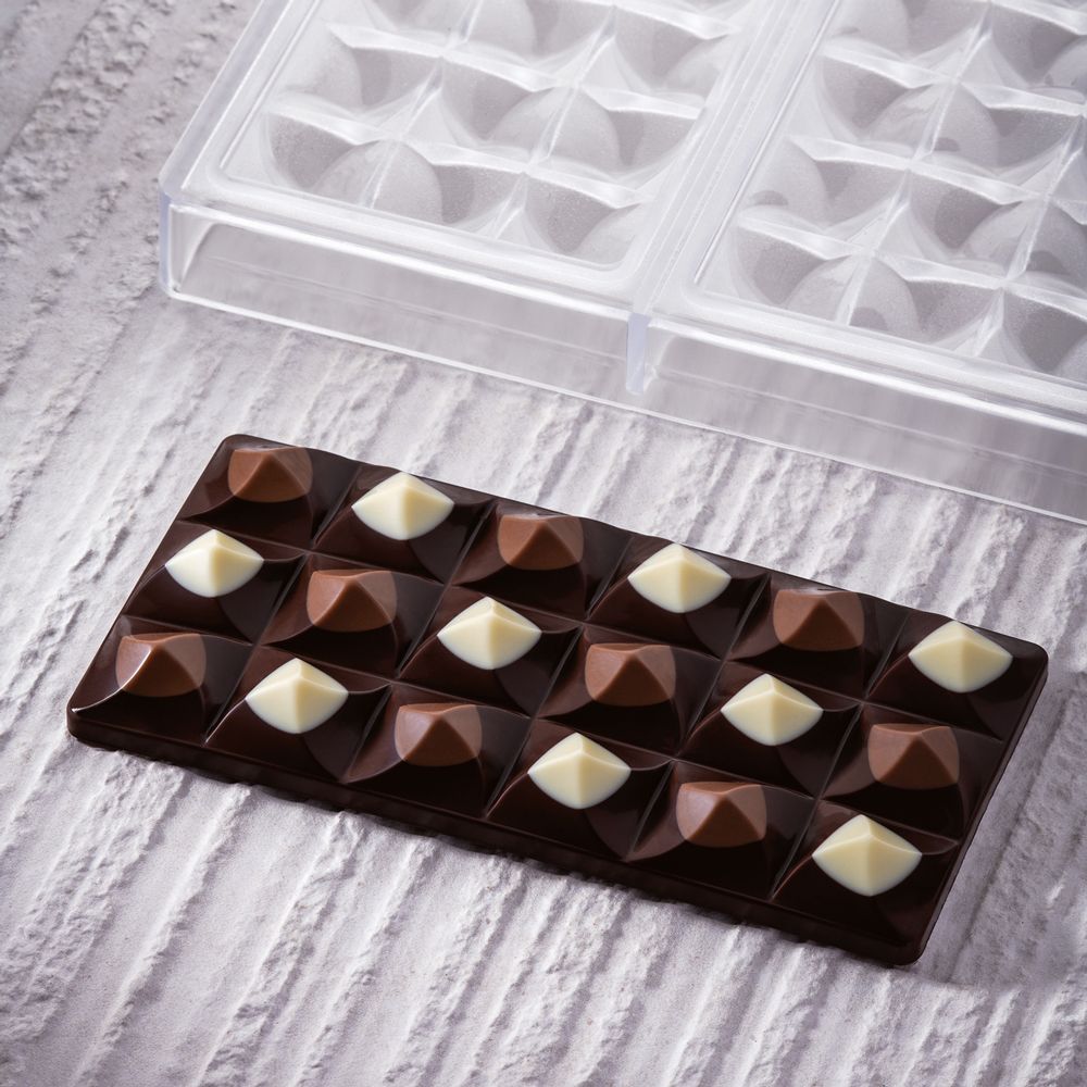 https://dr.ca/cdn/shop/products/PAPC5009-Moulin-Bar-chocolate-mold-100-g-Barre-chocolat-Vincent-Vallee-design-realisation_1024x1024.jpg?v=1619465459