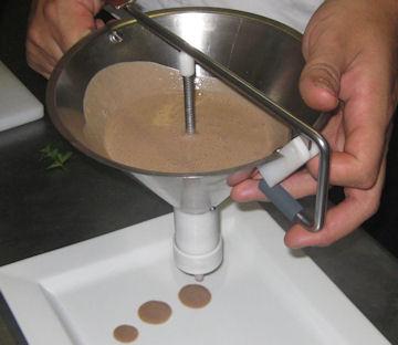 Adjustable Confectionery Dosage Funnel