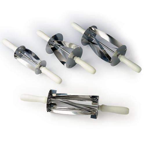 Croissant Cutters — Design & Realisation