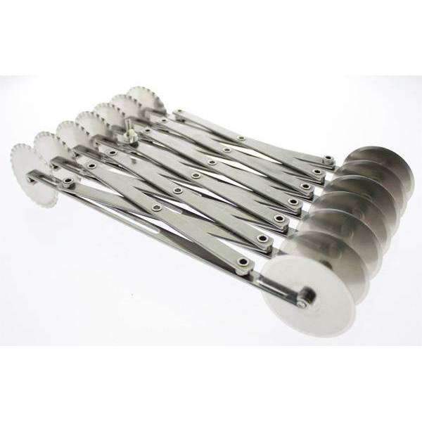 Cutter extensible double face à 7 roues (droit/cannelé)